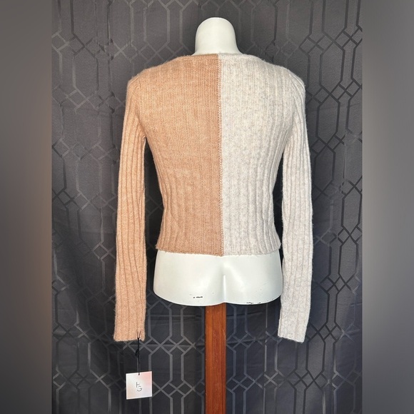 Happily Gray Cardigan Sweater NWT Size S - Picture 4 of 7